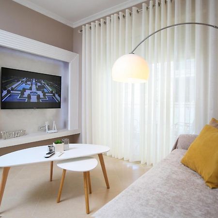 Tafa Deluxe Apartment Vlore Luaran gambar
