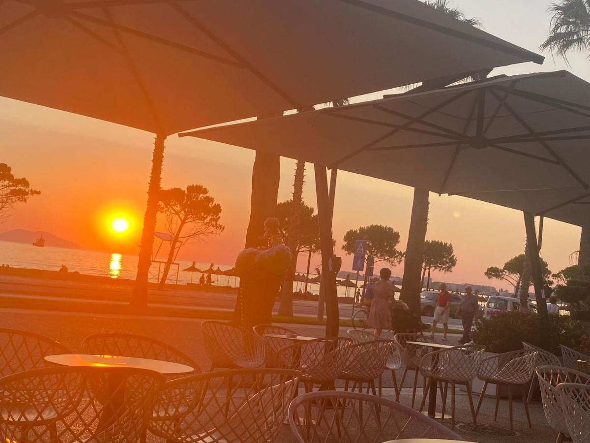 Tafa Deluxe Apartment Vlore Luaran gambar
