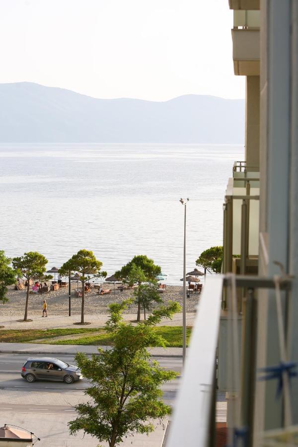 Tafa Deluxe Apartment Vlore Luaran gambar